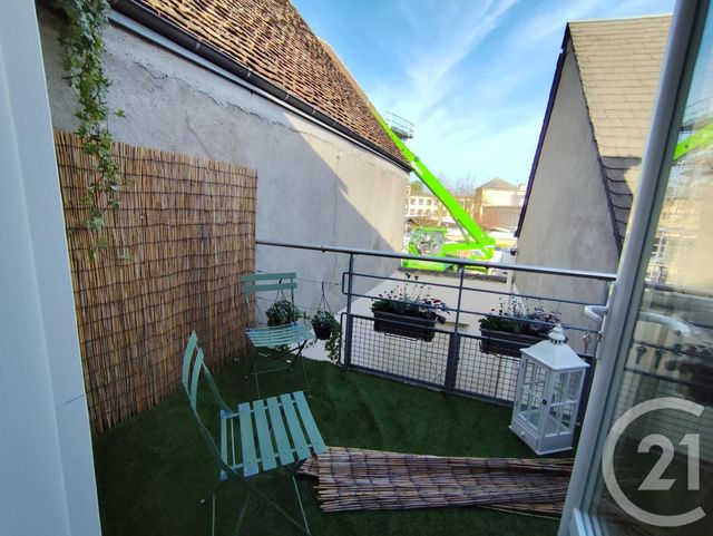 Maison à vendre - 4 pièces - 122,70 m2 - La Chatre - 36 - CENTRE