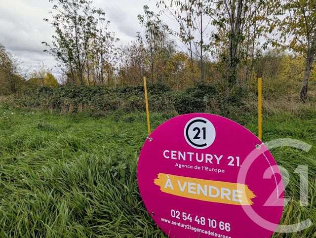 terrain - LA CHATRE - 36