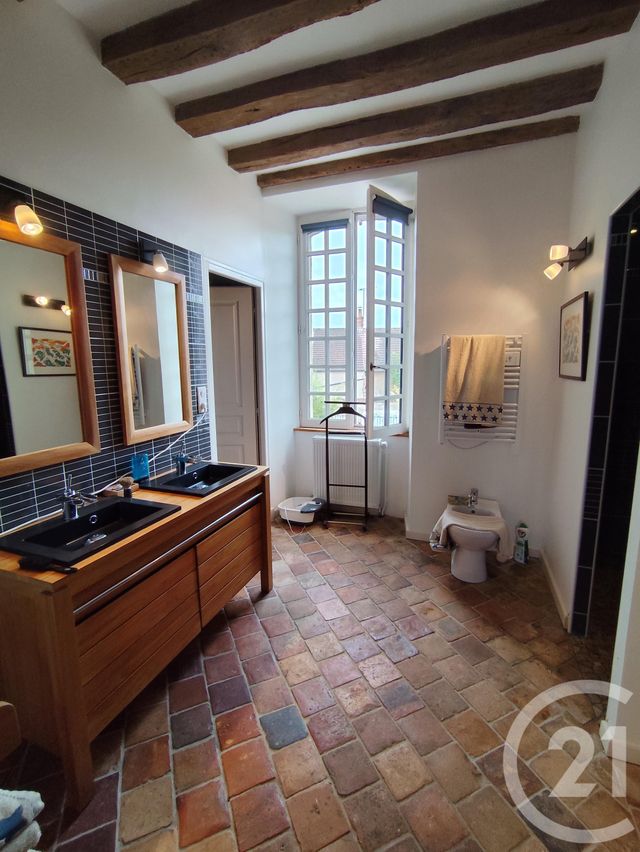 Maison à vendre - 8 pièces - 230 m2 - Briantes - 36 - CENTRE