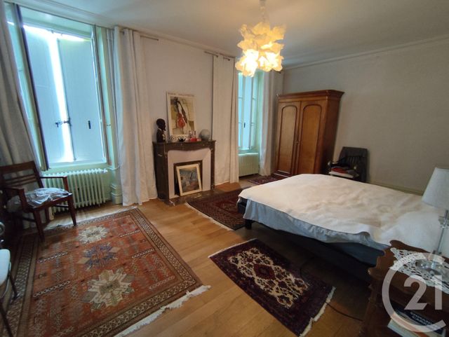 Maison à vendre - 4 pièces - 259,65 m2 - Ste Severe Sur Indre - 36 - CENTRE