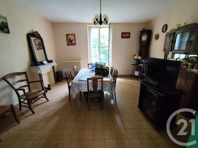 Maison à vendre - 3 pièces - 90,40 m2 - La Chatre - 36 - CENTRE