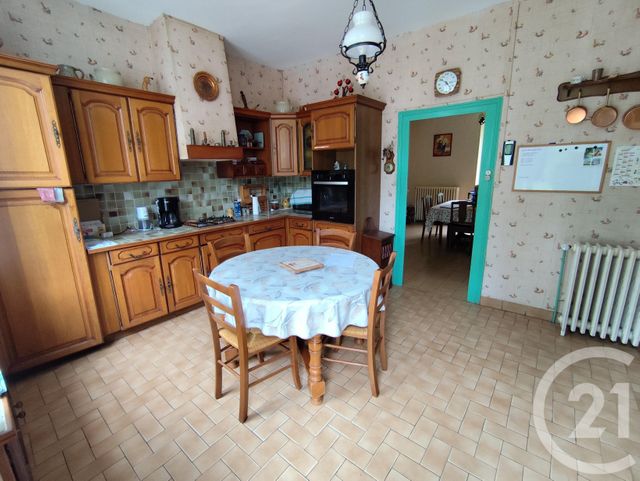 Maison à vendre - 3 pièces - 90,40 m2 - La Chatre - 36 - CENTRE