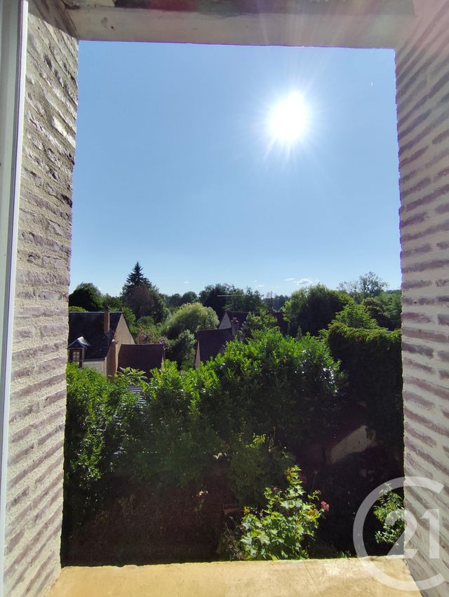 Maison à vendre - 3 pièces - 90,70 m2 - La Chatre - 36 - CENTRE