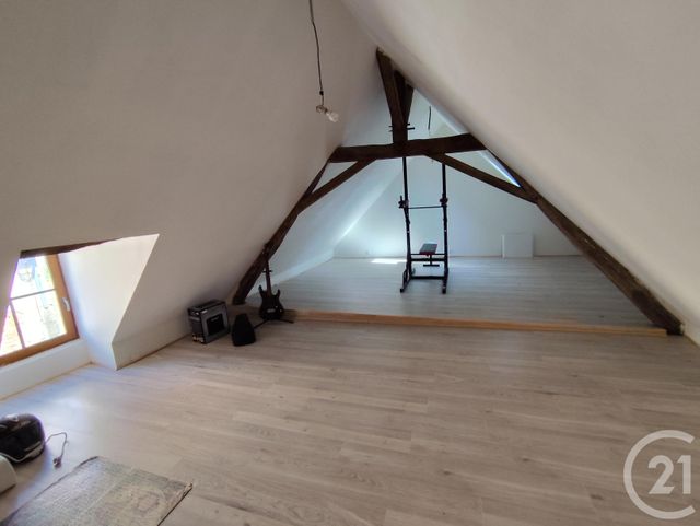 Maison à vendre - 3 pièces - 90,70 m2 - La Chatre - 36 - CENTRE