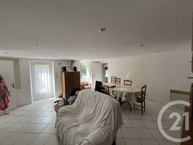 Maison à vendre - 4 pièces - 98 m2 - St Saturnin - 18 - CENTRE