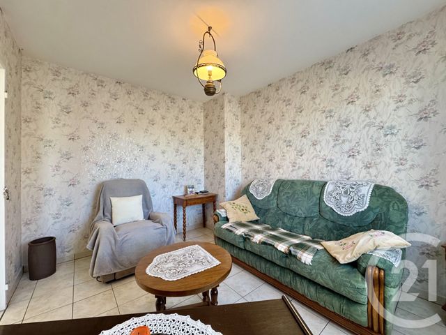 Maison &agrave; vendre - 5 pi&egrave;ces - 93,88 m2 - La Chatre - 36 - CENTRE