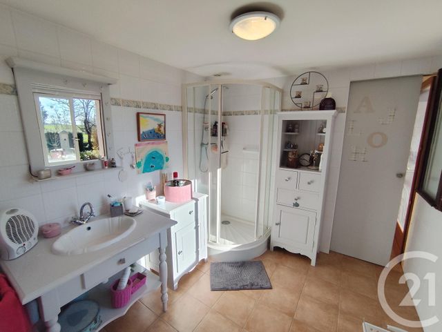 Maison &agrave; vendre - 4 pi&egrave;ces - 152,50 m2 - Touchay - 18 - CENTRE