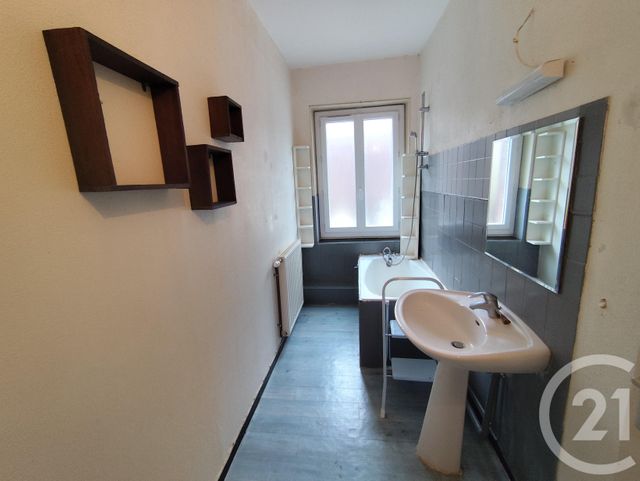 Maison &agrave; vendre - 3 pi&egrave;ces - 68 m2 - La Chatre - 36 - CENTRE