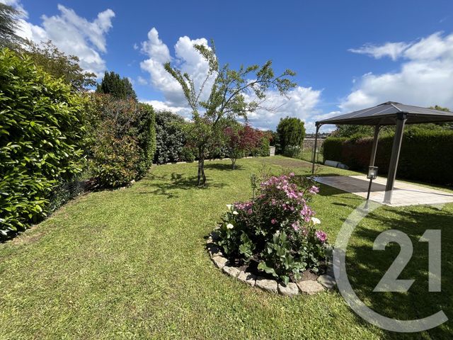 Maison &agrave; vendre - 7 pi&egrave;ces - 130 m2 - La Chatre - 36 - CENTRE