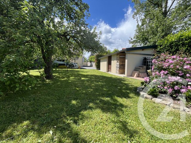 Maison &agrave; vendre - 7 pi&egrave;ces - 130 m2 - La Chatre - 36 - CENTRE