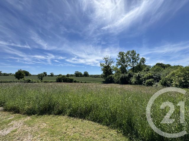 Maison &agrave; vendre - 5 pi&egrave;ces - 120 m2 - St Priest La Marche - 18 - CENTRE