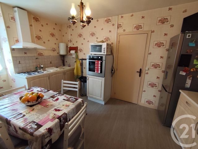 Maison &agrave; vendre - 4 pi&egrave;ces - 144 m2 - La Chatre - 36 - CENTRE