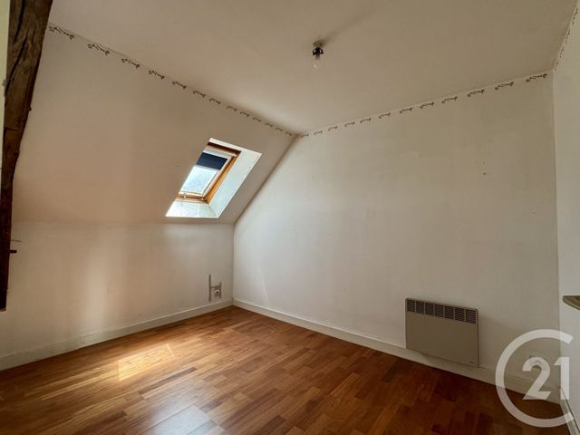 Maison &agrave; vendre - 3 pi&egrave;ces - 72,36 m2 - La Chatre - 36 - CENTRE