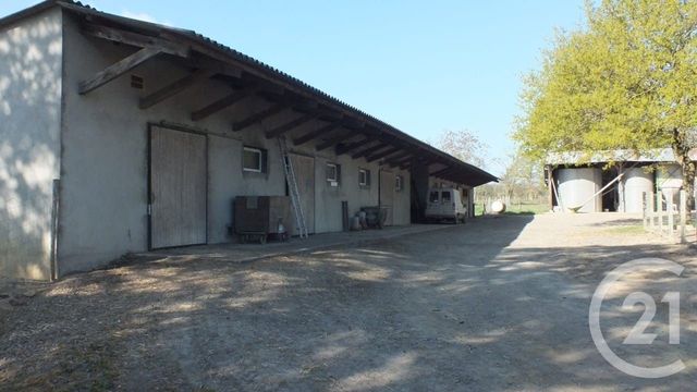 Maison &agrave; vendre - 1 pi&egrave;ce - 400 m2 - Vicq Exemplet - 36 - CENTRE