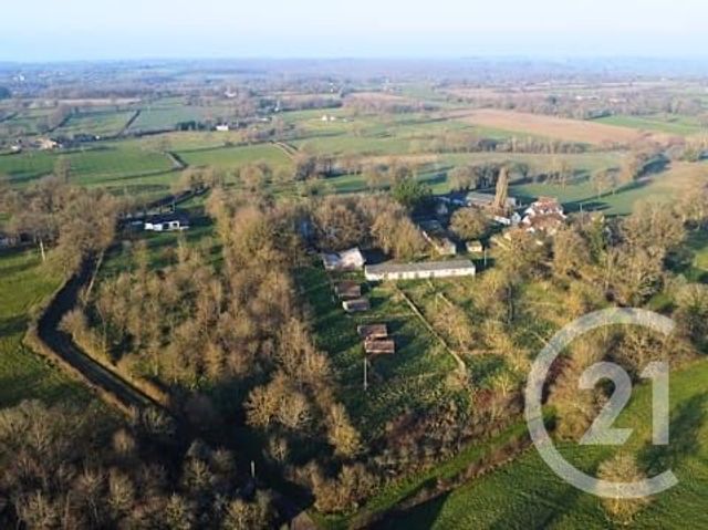 Maison &agrave; vendre - 1 pi&egrave;ce - 400 m2 - Vicq Exemplet - 36 - CENTRE
