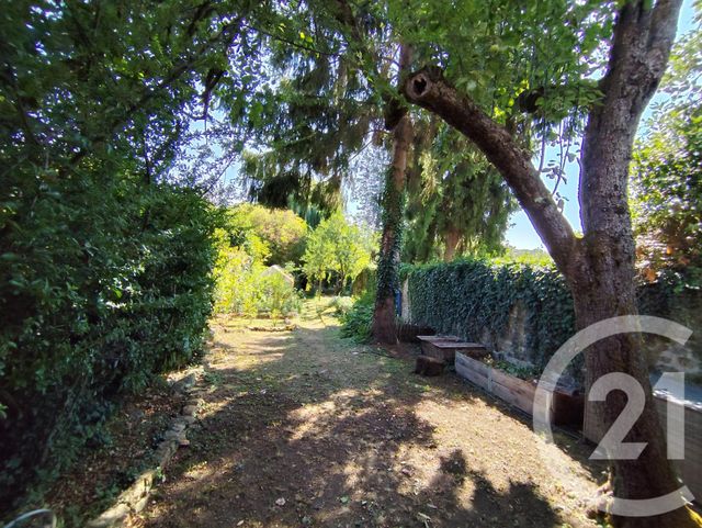 Maison &agrave; vendre - 6 pi&egrave;ces - 202 m2 - La Chatre - 36 - CENTRE