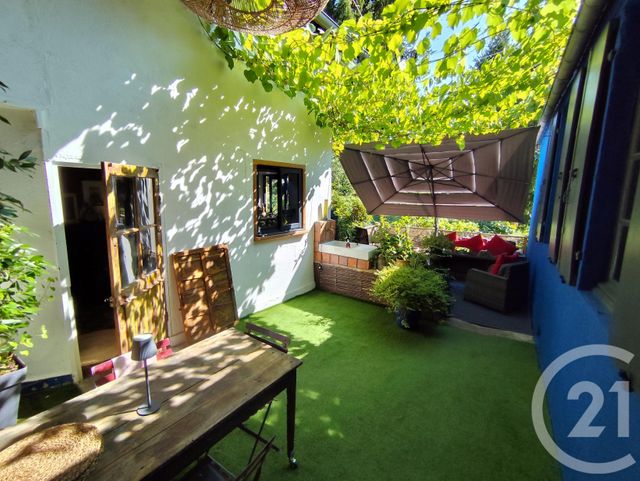 Maison &agrave; vendre - 6 pi&egrave;ces - 202 m2 - La Chatre - 36 - CENTRE