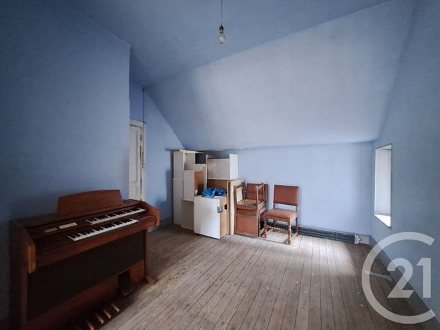Maison &agrave; vendre - 4 pi&egrave;ces - 95 m2 - Chateaumeillant - 18 - CENTRE