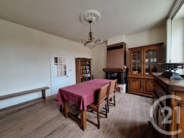 Maison &agrave; vendre - 4 pi&egrave;ces - 95 m2 - Chateaumeillant - 18 - CENTRE