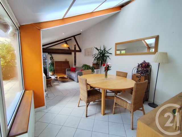 Maison &agrave; vendre - 6 pi&egrave;ces - 135,30 m2 - La Chatre - 36 - CENTRE
