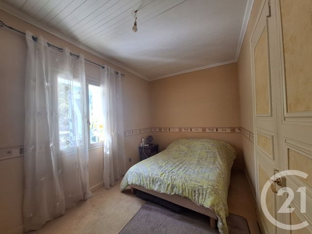 Maison &agrave; vendre - 7 pi&egrave;ces - 185,77 m2 - La Chatre - 36 - CENTRE