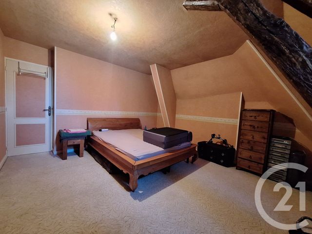 Maison &agrave; vendre - 7 pi&egrave;ces - 185,77 m2 - La Chatre - 36 - CENTRE