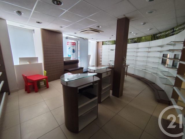 Maison &agrave; vendre - 4 pi&egrave;ces - 250,40 m2 - Lignieres - 18 - CENTRE