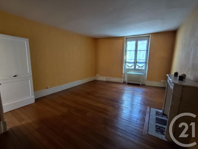 Maison &agrave; vendre - 4 pi&egrave;ces - 250,40 m2 - Lignieres - 18 - CENTRE