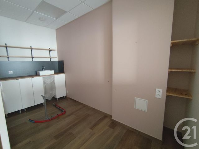Maison &agrave; vendre - 3 pi&egrave;ces - 80 m2 - La Chatre - 36 - CENTRE