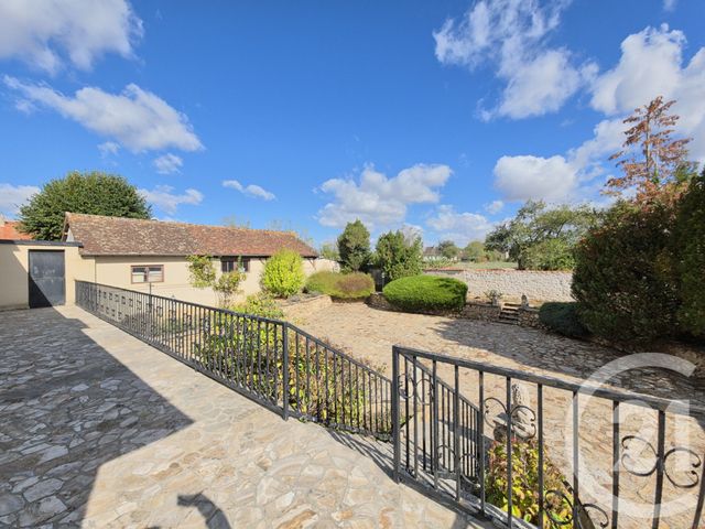 Maison &agrave; vendre - 7 pi&egrave;ces - 240 m2 - Ardentes - 36 - CENTRE