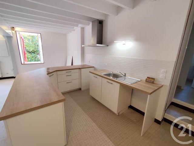 Maison &agrave; louer - 4 pi&egrave;ces - 96 m2 - Nohant Vic - 36 - CENTRE
