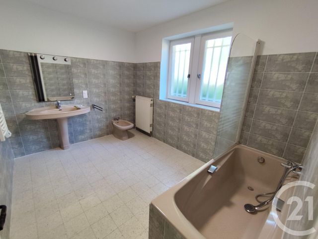 Maison &agrave; louer - 4 pi&egrave;ces - 96 m2 - Nohant Vic - 36 - CENTRE