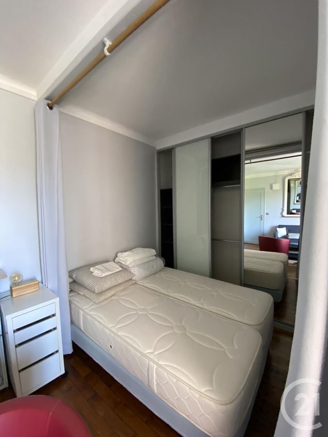 Appartement F1 &agrave; louer - 1 pi&egrave;ce - 30,12 m2 - Paris - 75015 - ILE-DE-FRANCE