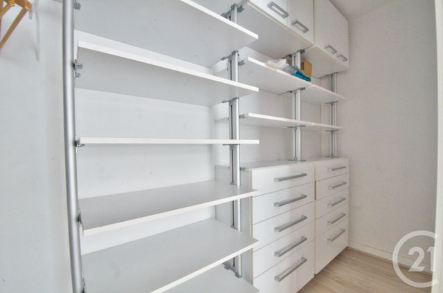 Appartement F2 &agrave; louer - 2 pi&egrave;ces - 48,03 m2 - Paris - 75013 - ILE-DE-FRANCE