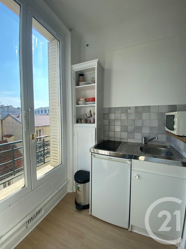 Appartement F1 &agrave; louer - 1 pi&egrave;ce - 15 m2 - Paris - 75013 - ILE-DE-FRANCE