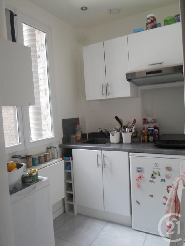 Appartement Studio &agrave; louer - 1 pi&egrave;ce - 18,05 m2 - Montrouge - 92 - ILE-DE-FRANCE