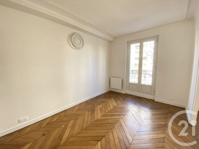 Appartement F3 &agrave; louer - 3 pi&egrave;ces - 47,52 m2 - Paris - 75011 - ILE-DE-FRANCE
