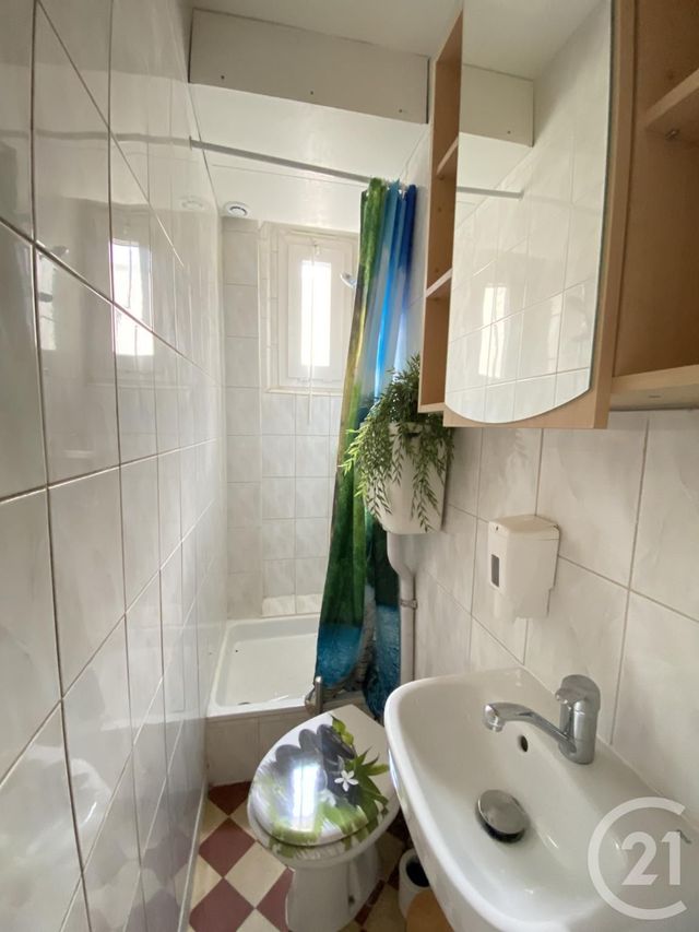 Appartement F2 &agrave; louer - 2 pi&egrave;ces - 34 m2 - Paris - 75013 - ILE-DE-FRANCE