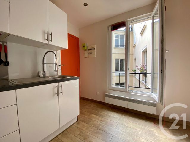 Appartement F1 &agrave; louer - 1 pi&egrave;ce - 23,73 m2 - Paris - 75011 - ILE-DE-FRANCE