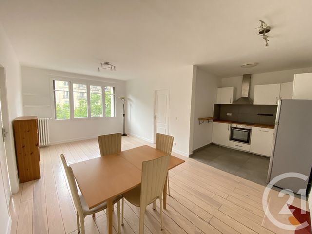 Appartement F3 à louer PARIS