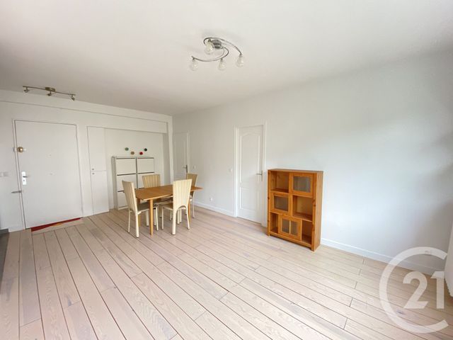 Appartement F3 &agrave; louer - 3 pi&egrave;ces - 50,03 m2 - Paris - 75013 - ILE-DE-FRANCE