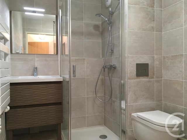Appartement F2 &agrave; louer - 2 pi&egrave;ces - 44 m2 - Paris - 75013 - ILE-DE-FRANCE