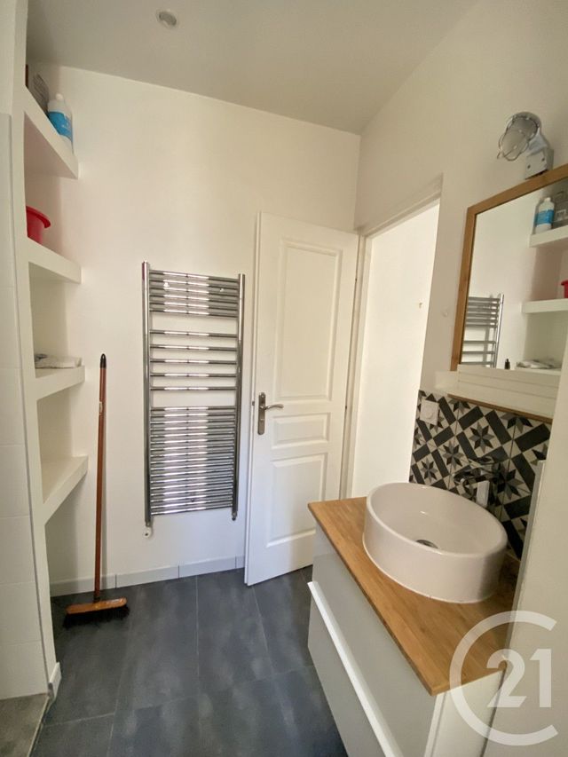 Appartement F3 &agrave; louer - 3 pi&egrave;ces - 49,05 m2 - Paris - 75013 - ILE-DE-FRANCE
