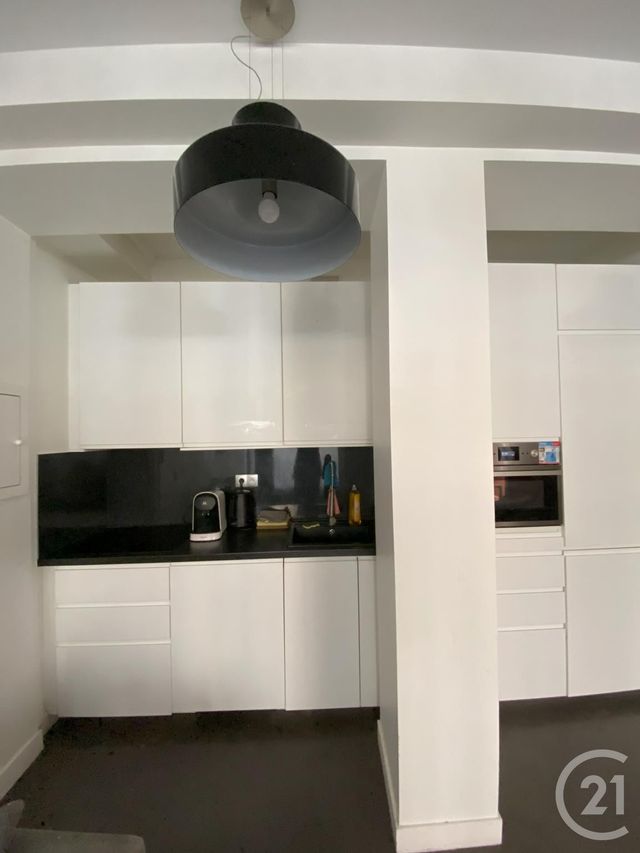 Appartement F2 &agrave; louer - 2 pi&egrave;ces - 64,52 m2 - Paris - 75015 - ILE-DE-FRANCE