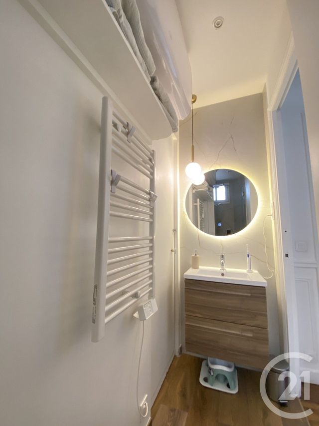 Appartement F3 &agrave; louer - 3 pi&egrave;ces - 47,12 m2 - Paris - 75013 - ILE-DE-FRANCE