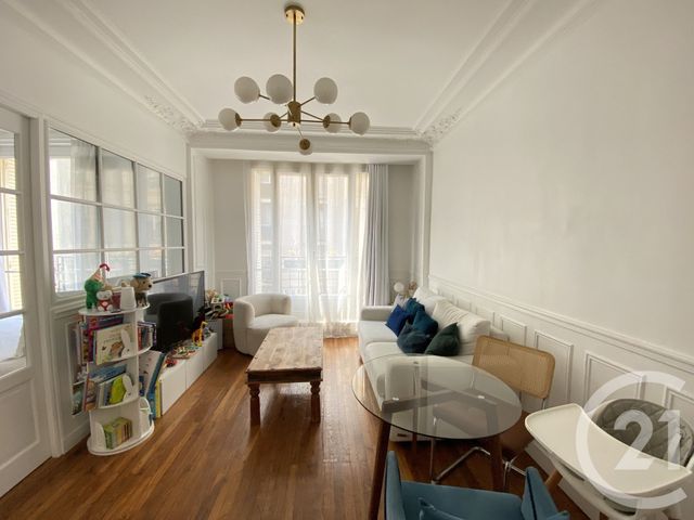 Appartement F3 à louer PARIS