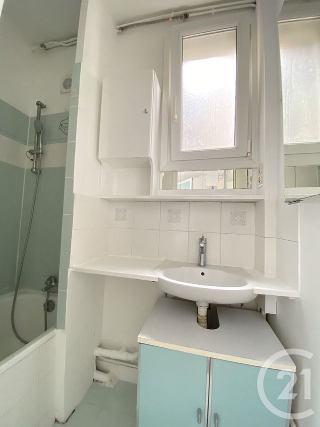 Appartement F2 &agrave; louer - 2 pi&egrave;ces - 35 m2 - Paris - 75014 - ILE-DE-FRANCE
