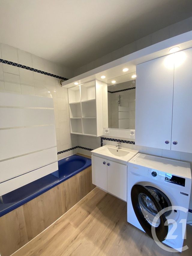 Appartement F2 &agrave; louer - 2 pi&egrave;ces - 54,71 m2 - Paris - 75013 - ILE-DE-FRANCE