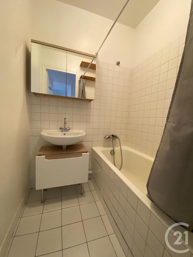 Appartement F2 &agrave; louer - 2 pi&egrave;ces - 43,72 m2 - Paris - 75013 - ILE-DE-FRANCE
