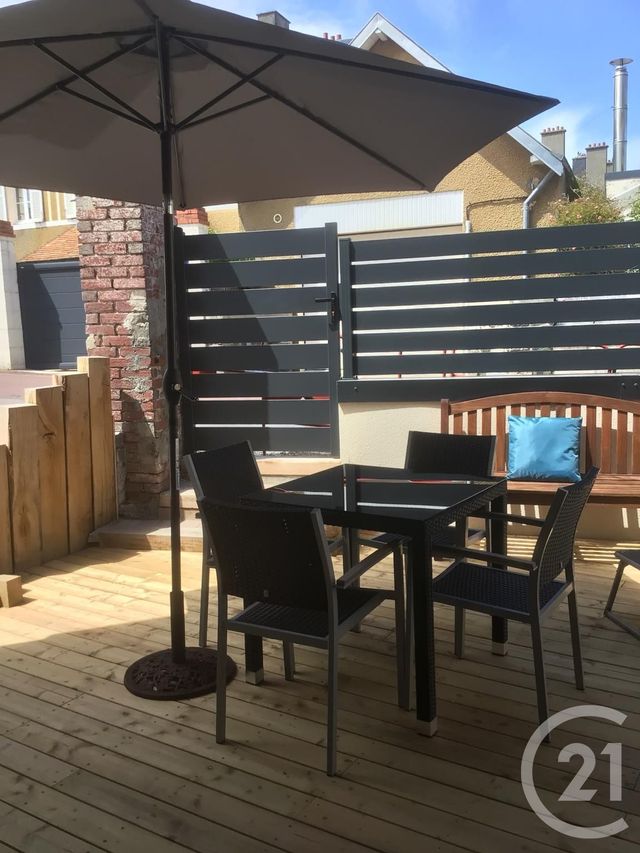 Maison &agrave; louer - 3 pi&egrave;ces - 74,58 m2 - Agon Coutainville - 50 - BASSE-NORMANDIE